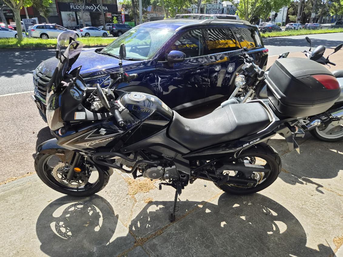 Suzuki Vstrom DL 650 7 Suzuki Vstrom DL 650 - Image 7