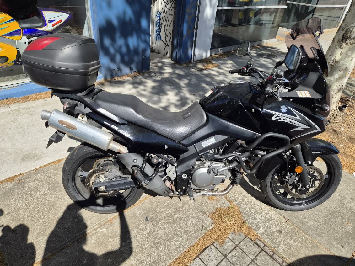 Suzuki Vstrom DL 650 30 Suzuki Vstrom DL 650 - Image 30