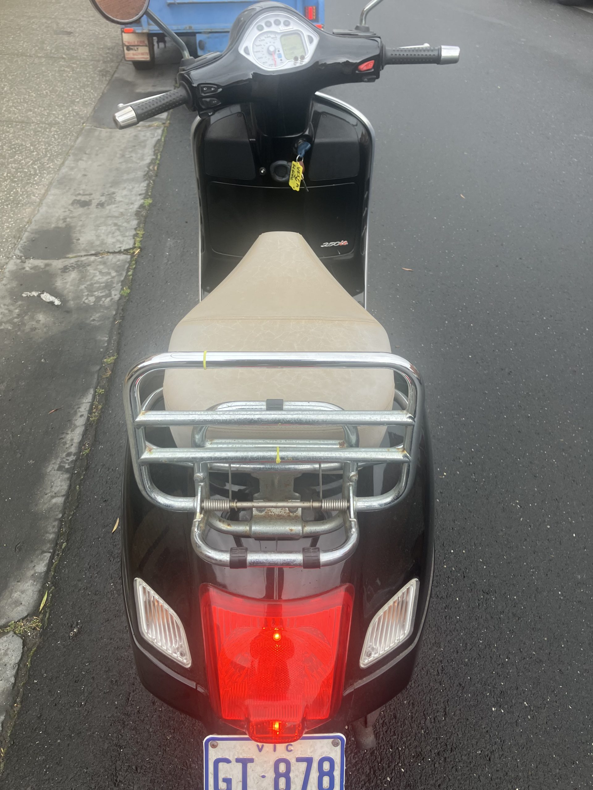 Vespa GTS250IE 28 Vespa GTS250IE - Image 28